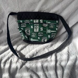 Michigan State University Spartans Green and Black‎ Quilted Crossbody Bag